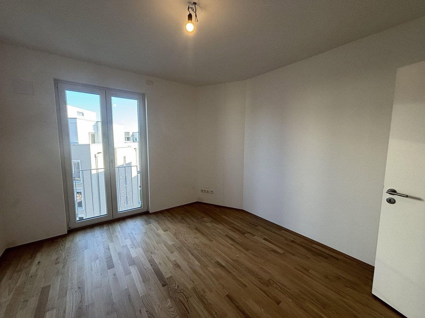 Prenájom bytu 2-izbový 69 m², Eschollbrücker Straße 12, Darmstadt, Hesensko Prenájom bytu 2-izbový 69 m², Eschollbrücker Straße 12, Darmstadt, Hesensko