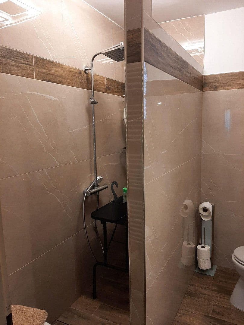 Predaj domu 270 m², pozemek 401 m², Raunheim, Hesensko Predaj domu 270 m², pozemek 401 m², Raunheim, Hesensko