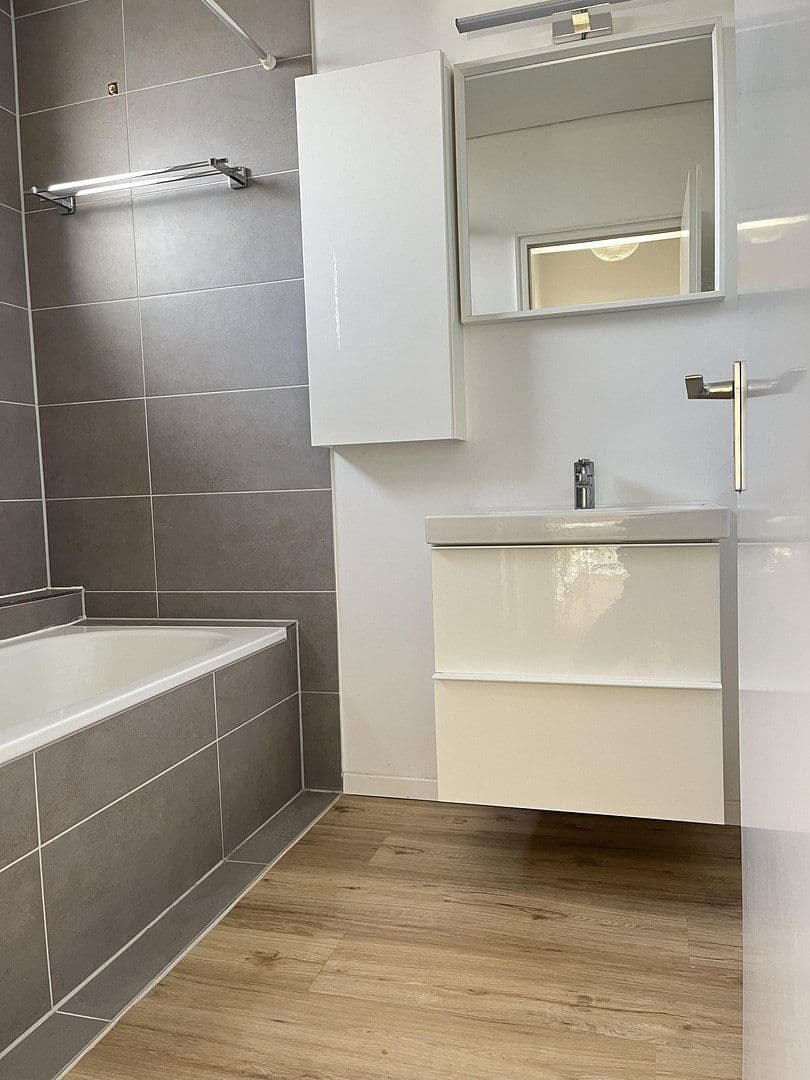 Prenájom domu 122 m², pozemek 230 m², Graff-Stauffenberg-Ring 38, Detmerode / Wolfsburg, Dolné Sasko Prenájom domu 122 m², pozemek 230 m², Graff-Stauffenberg-Ring 38, Detmerode / Wolfsburg, Dolné Sasko