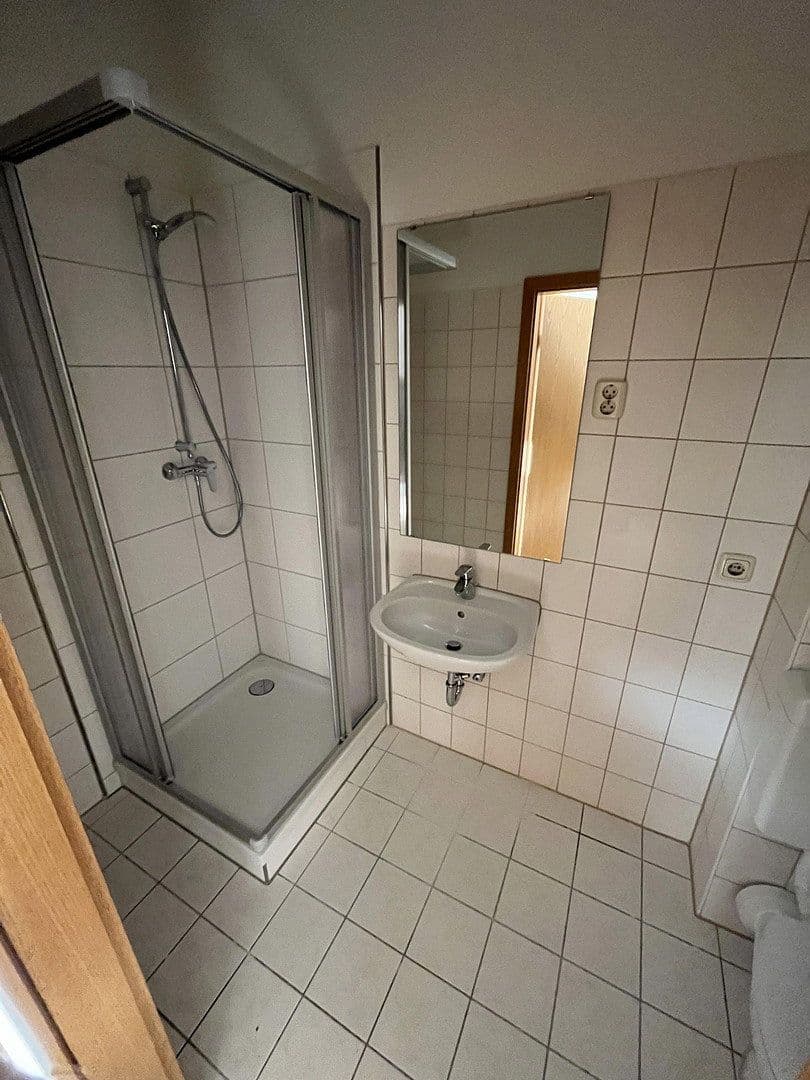 Prenájom bytu 2-izbový 42 m², Bernhardstraße 110, Chemnitz, Sasko Prenájom bytu 2-izbový 42 m², Bernhardstraße 110, Chemnitz, Sasko