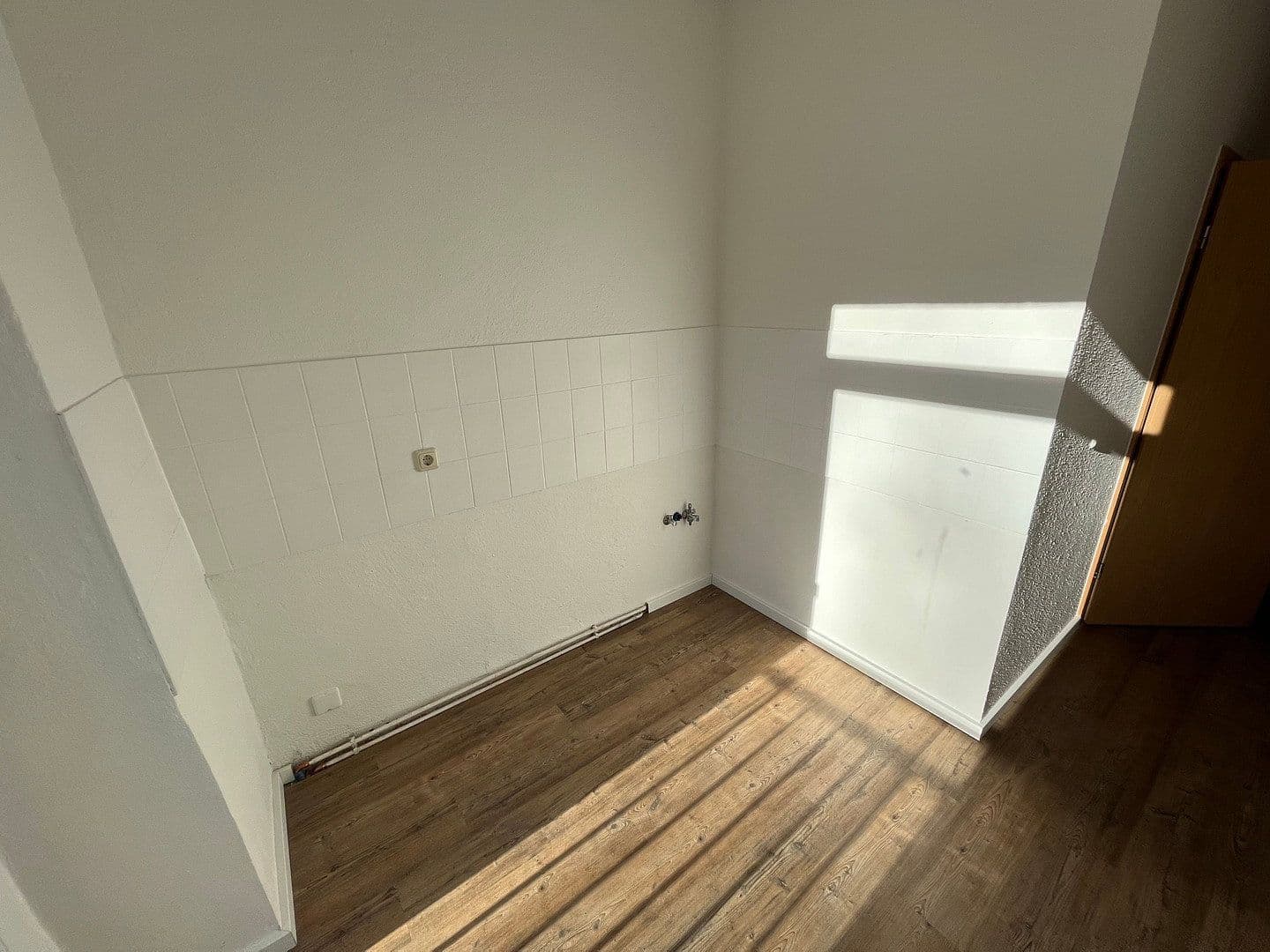 Prenájom bytu 2-izbový 42 m², Bernhardstraße 110, Chemnitz, Sasko Prenájom bytu 2-izbový 42 m², Bernhardstraße 110, Chemnitz, Sasko