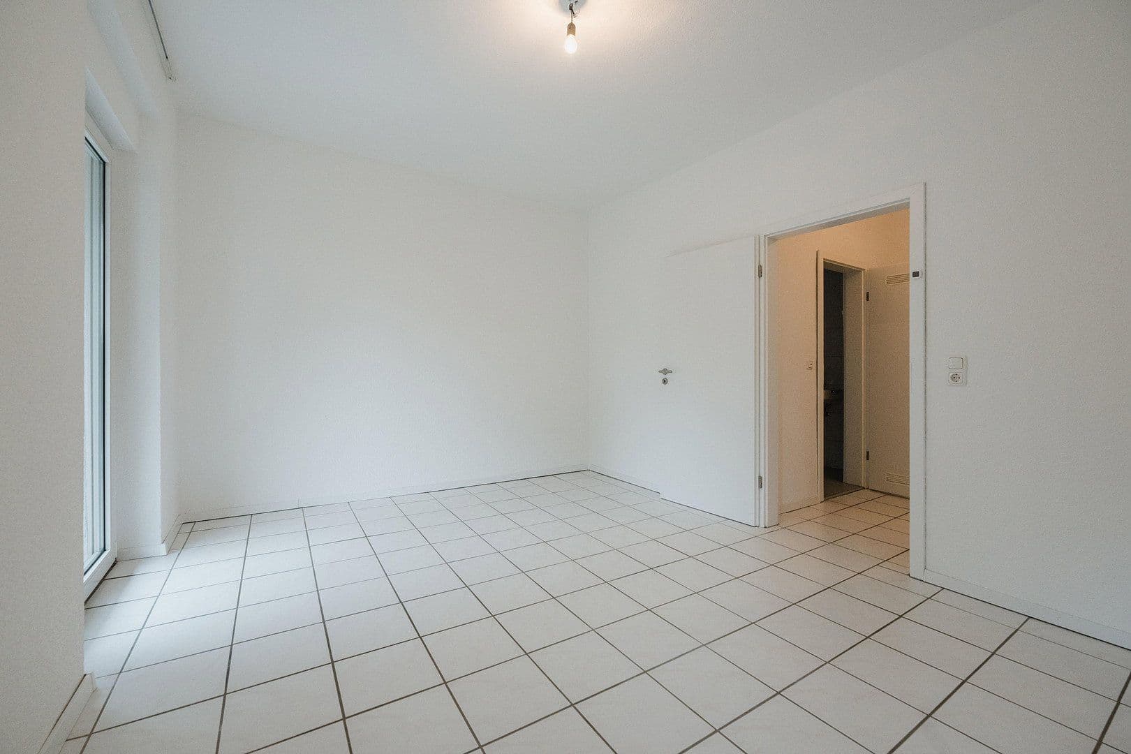 Prenájom bytu 2-izbový 58 m², Schillstr. 4, Hagen, Severné Porýnie - Westfálsko Prenájom bytu 2-izbový 58 m², Schillstr. 4, Hagen, Severné Porýnie - Westfálsko