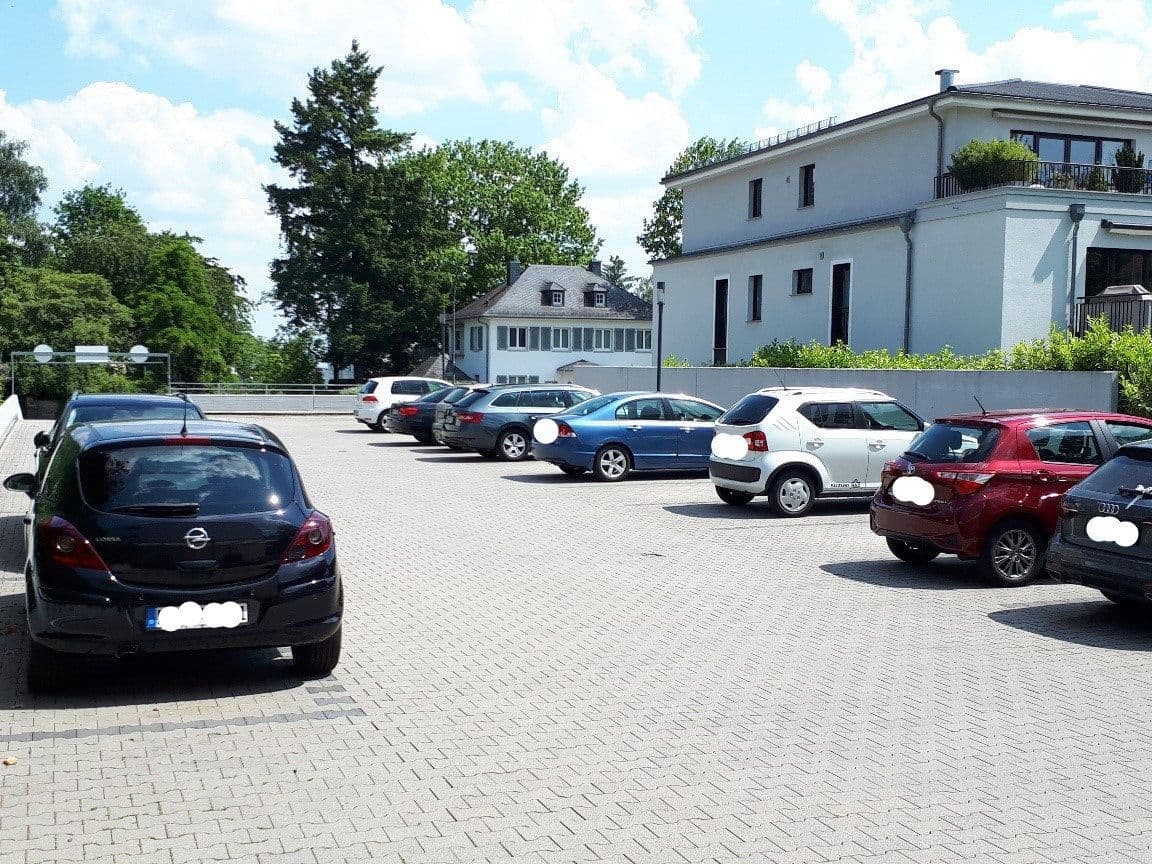 Prenájom bytu 2-izbový 81 m², Oberhöchstadter Straße 57, Oberursel (Taunus), Hesensko Prenájom bytu 2-izbový 81 m², Oberhöchstadter Straße 57, Oberursel (Taunus), Hesensko