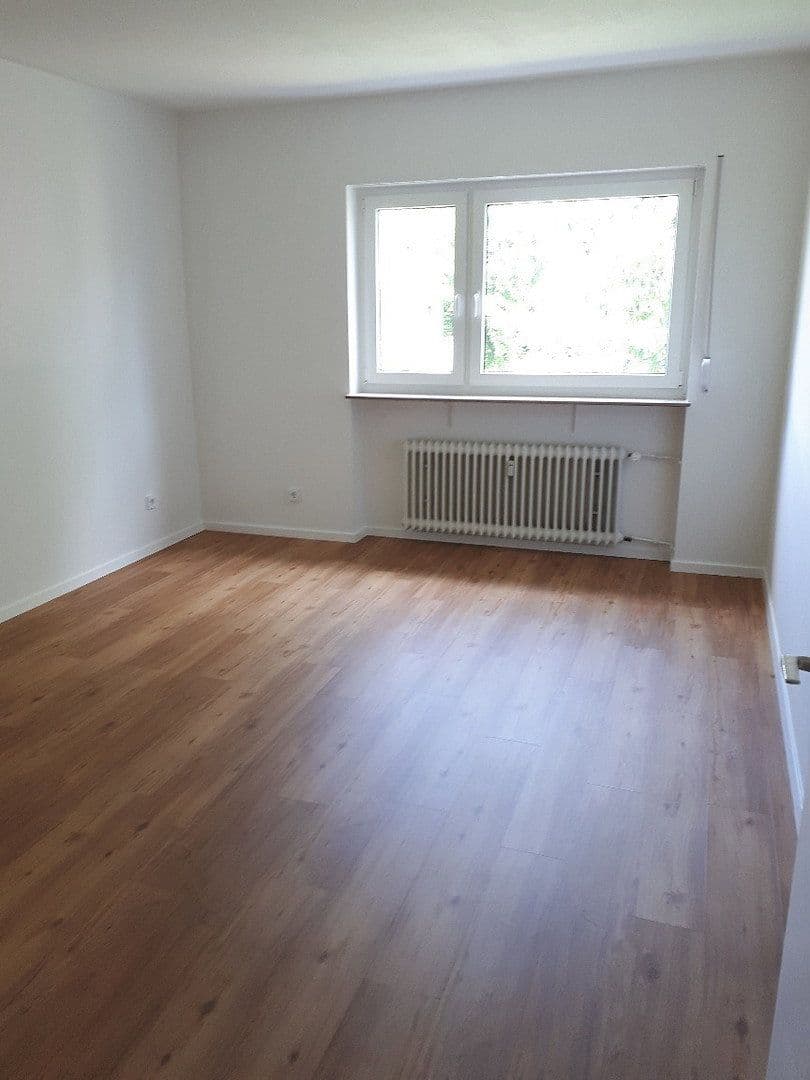 Prenájom bytu 2-izbový 81 m², Oberhöchstadter Straße 57, Oberursel (Taunus), Hesensko Prenájom bytu 2-izbový 81 m², Oberhöchstadter Straße 57, Oberursel (Taunus), Hesensko