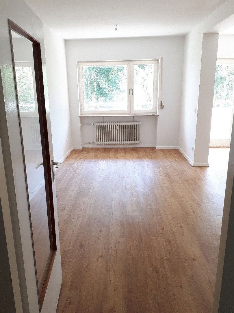 Prenájom bytu 2-izbový 81 m², Oberhöchstadter Straße 57, Oberursel (Taunus), Hesensko Prenájom bytu 2-izbový 81 m², Oberhöchstadter Straße 57, Oberursel (Taunus), Hesensko