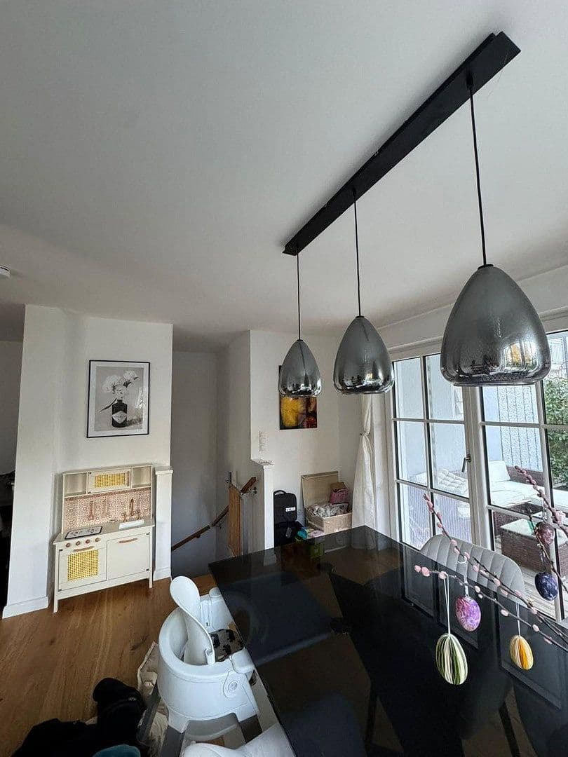 Prenájom bytu 2-izbový 79 m², Karwinskistr., 61, München, Bavorsko Prenájom bytu 2-izbový 79 m², Karwinskistr., 61, München, Bavorsko