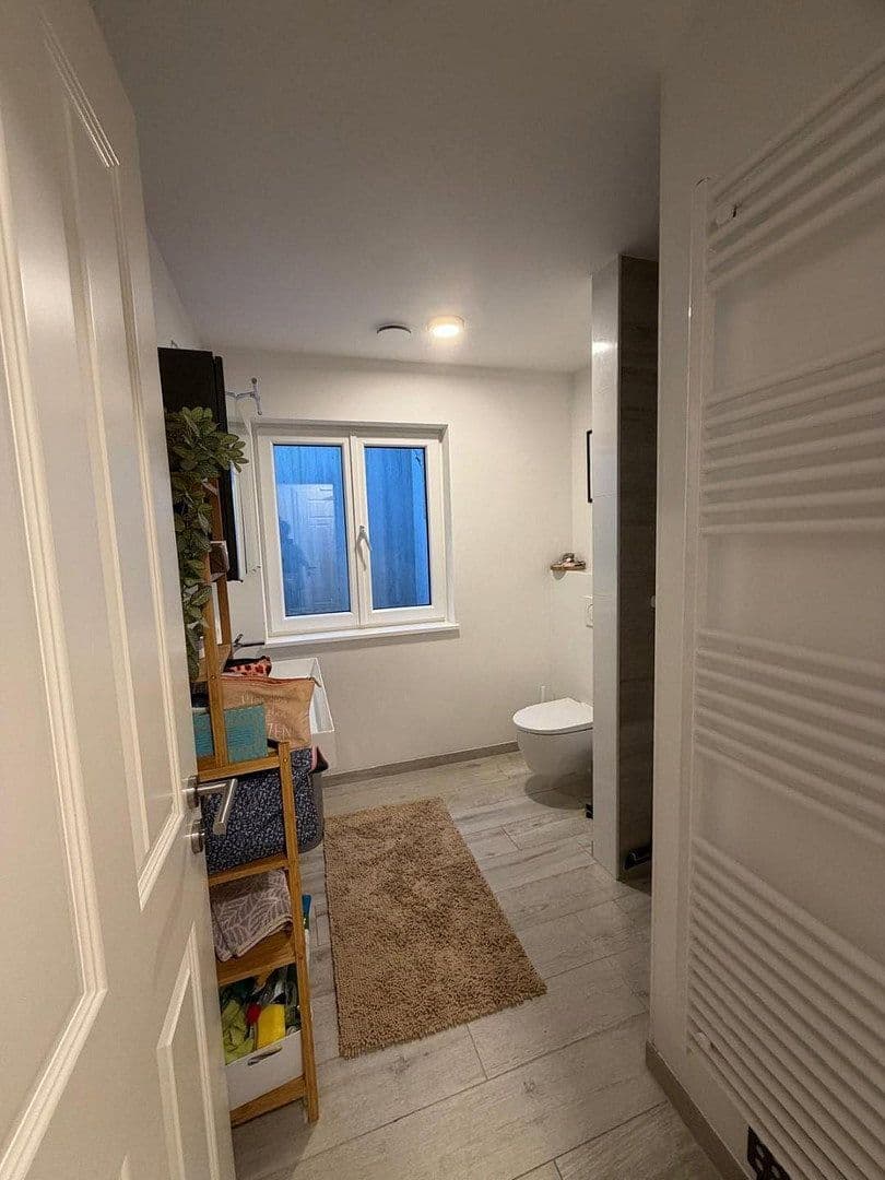 Prenájom bytu 2-izbový 79 m², Karwinskistr., 61, München, Bavorsko Prenájom bytu 2-izbový 79 m², Karwinskistr., 61, München, Bavorsko