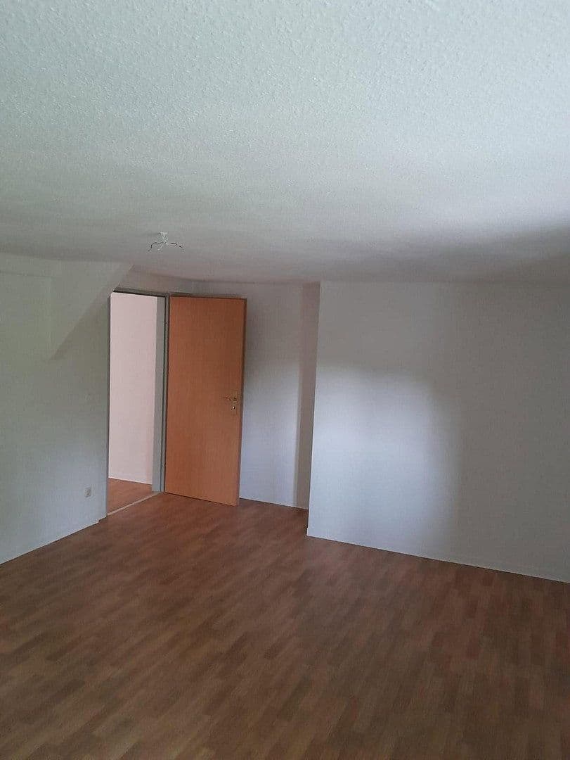 Prenájom bytu 2-izbový 78 m², Aschersleben, Sasko-Anhaltsko Prenájom bytu 2-izbový 78 m², Aschersleben, Sasko-Anhaltsko