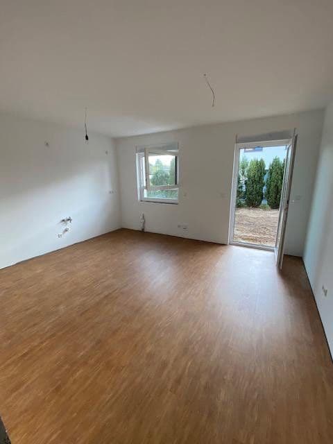 Prenájom bytu 4-izbový 133 m², Petershagen/Eggersdorf, Brandenbursko Prenájom bytu 4-izbový 133 m², Petershagen/Eggersdorf, Brandenbursko