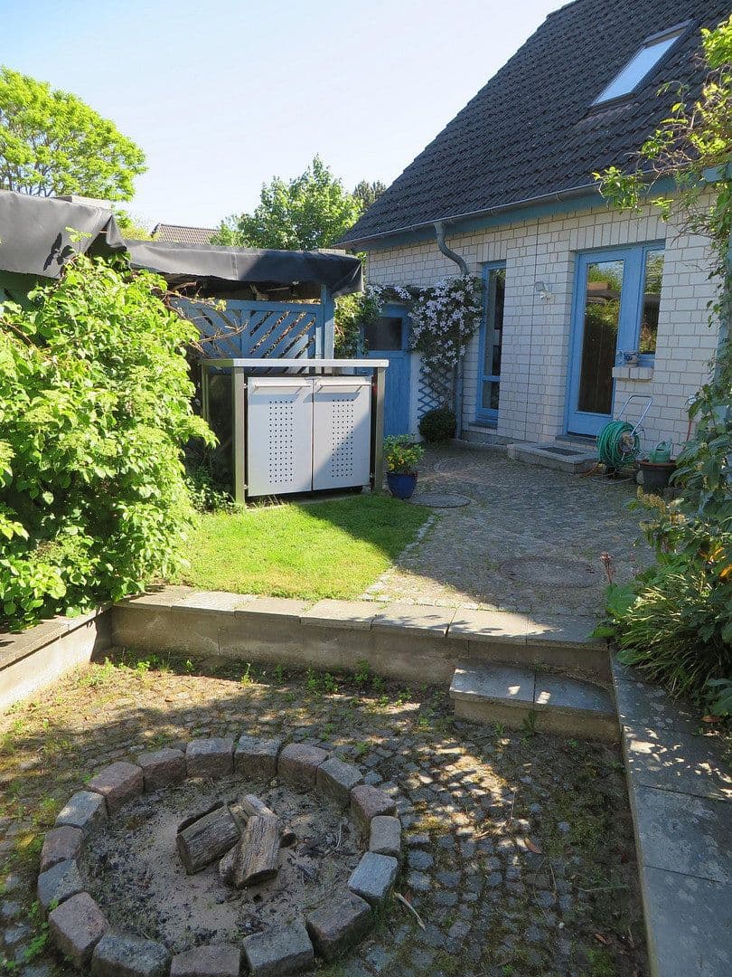 Predaj domu 170 m², pozemek 596 m², Hamburg, Hamburg Predaj domu 170 m², pozemek 596 m², Hamburg, Hamburg