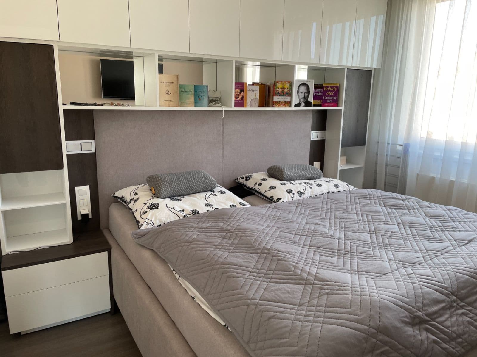 Predaj bytu 2-izbový 55 m², M. Rázusa, Prievidza, Trenčiansky kraj Predaj bytu 2-izbový 55 m², M. Rázusa, Prievidza, Trenčiansky kraj