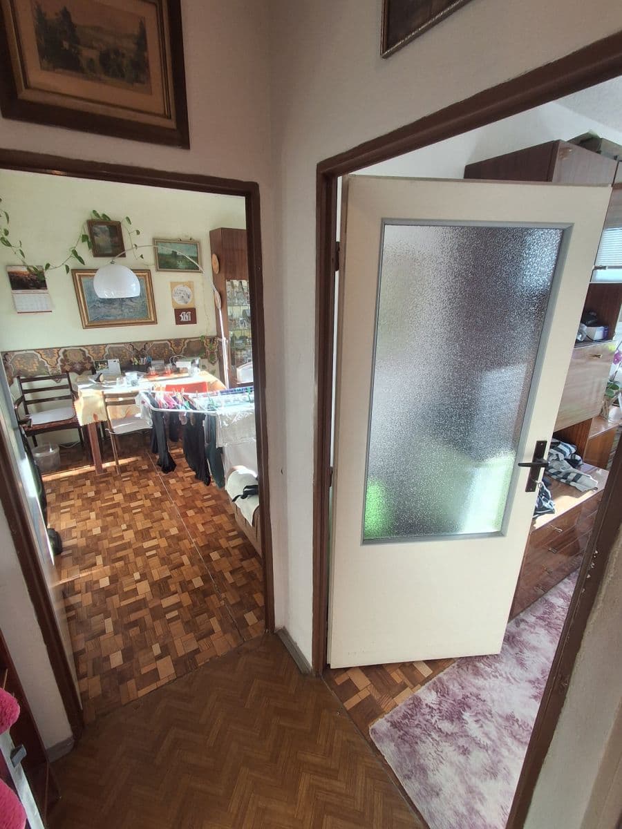 Predaj bytu 2-izbový 44 m², Kurčatovova, Praha, Praha Predaj bytu 2-izbový 44 m², Kurčatovova, Praha, Praha