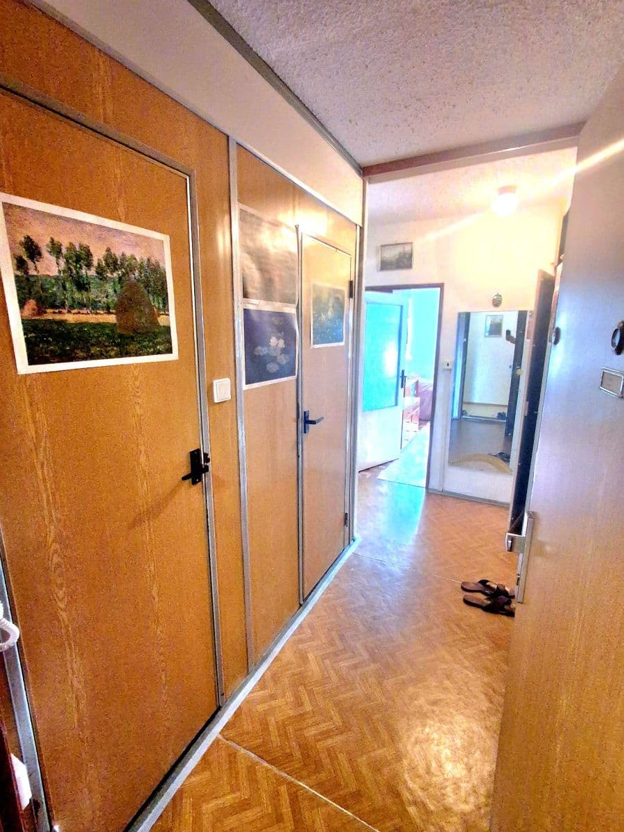 Predaj bytu 2-izbový 43 m², Kurčatovova, Praha, Praha Predaj bytu 2-izbový 43 m², Kurčatovova, Praha, Praha