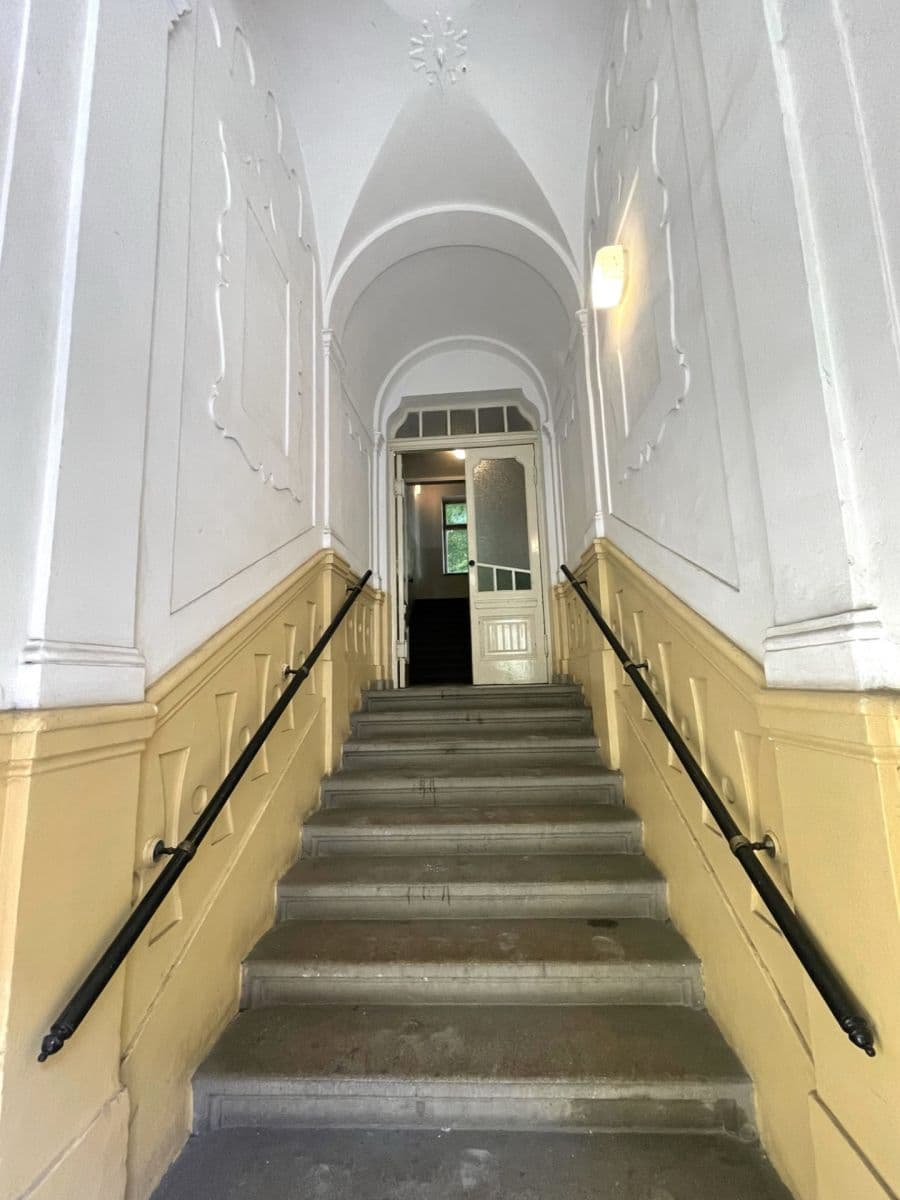 Prenájom bytu 2-izbový 46 m², Muchova, Praha, Praha Prenájom bytu 2-izbový 46 m², Muchova, Praha, Praha