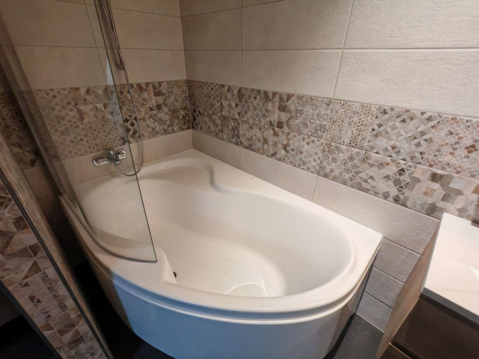 Prenájom bytu 2-izbový 94 m², Navrátilova, Praha, Praha Prenájom bytu 2-izbový 94 m², Navrátilova, Praha, Praha