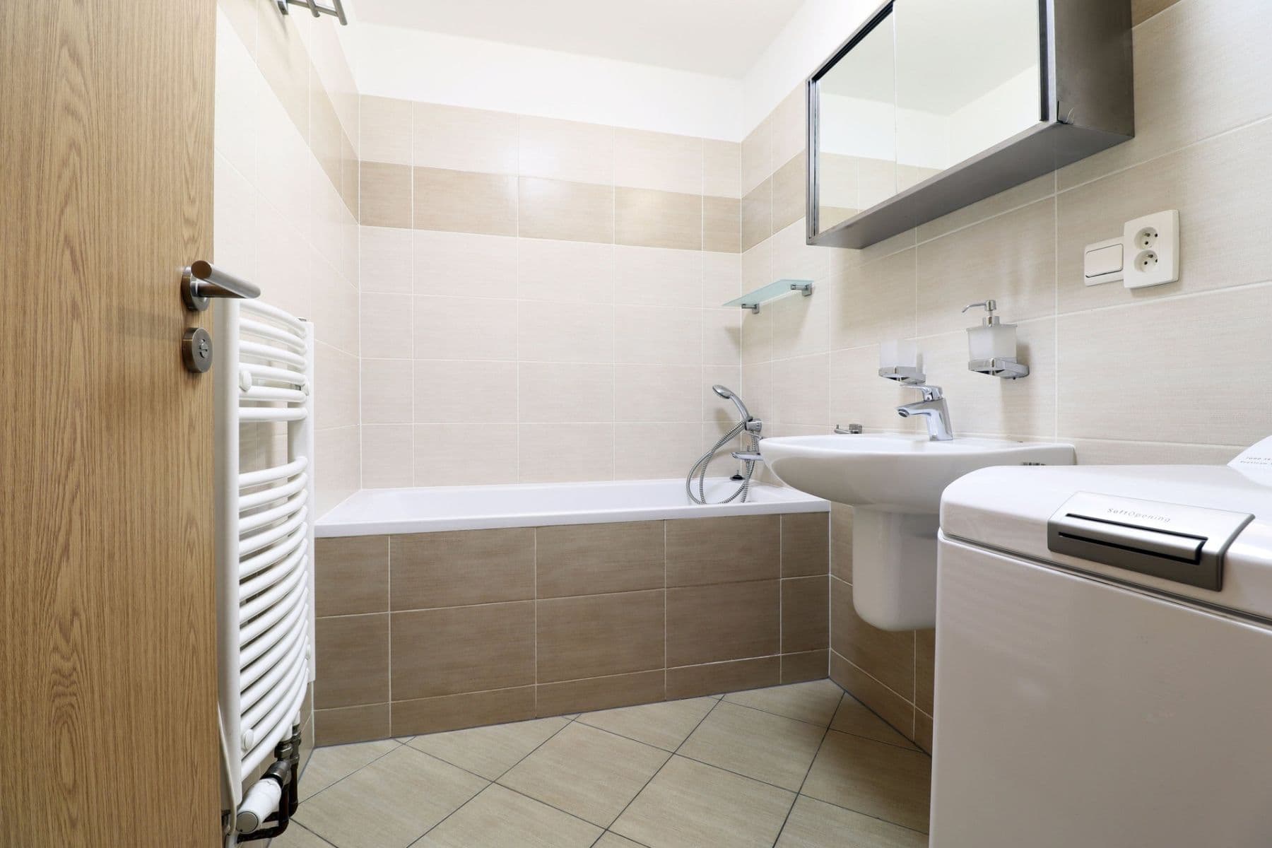 Prenájom bytu 2-izbový 61 m², Přeučilova, Praha, Praha Prenájom bytu 2-izbový 61 m², Přeučilova, Praha, Praha