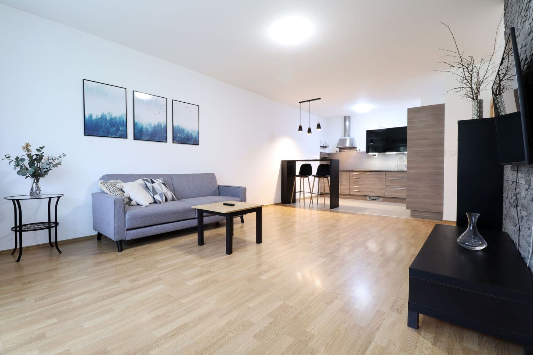 Prenájom bytu 2-izbový 61 m², Přeučilova, Praha, Praha Prenájom bytu 2-izbový 61 m², Přeučilova, Praha, Praha