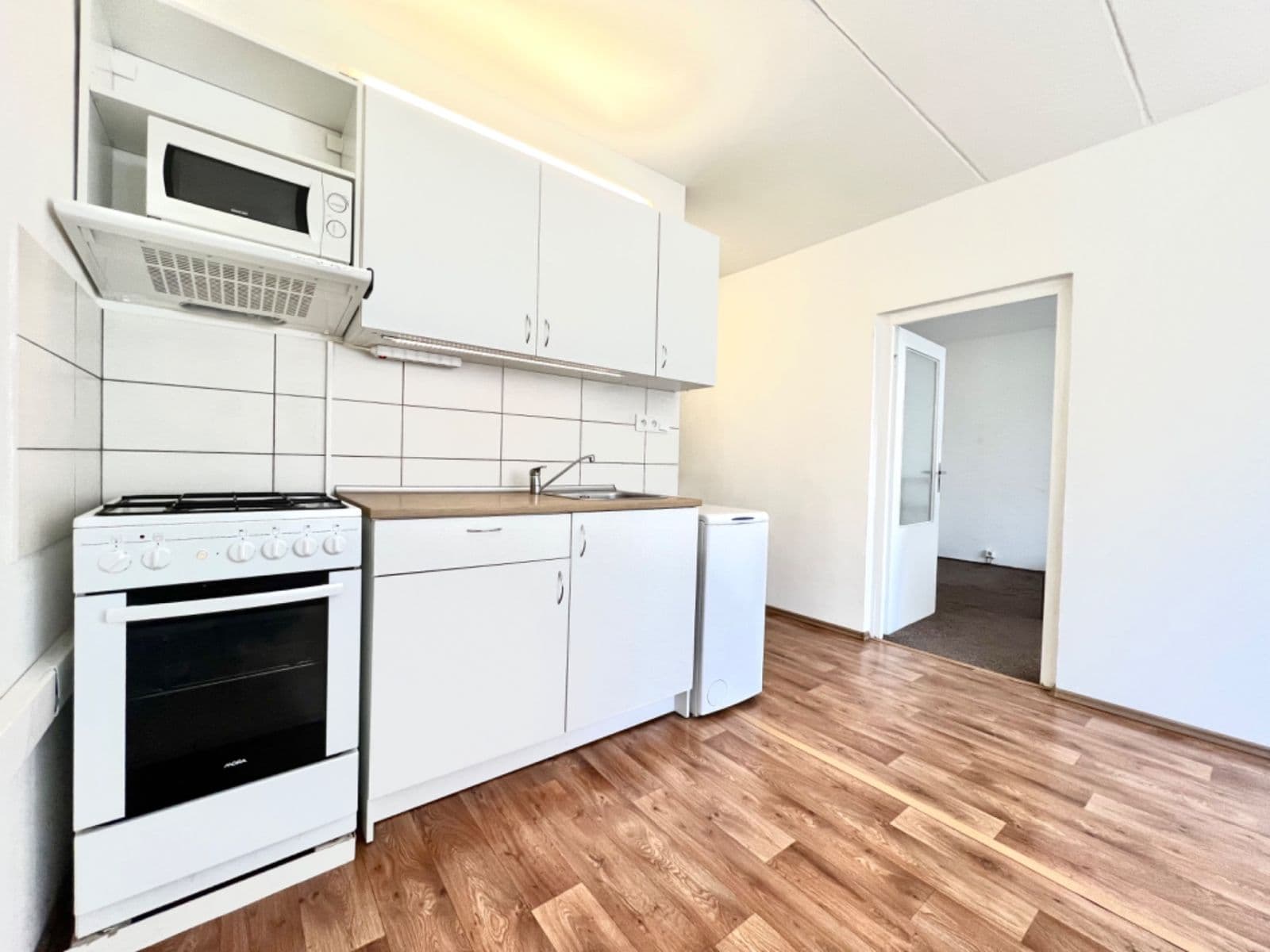 Predaj bytu 2-izbový 13 m², Arbesova, Kladno, Středočeský kraj Predaj bytu 2-izbový 13 m², Arbesova, Kladno, Středočeský kraj