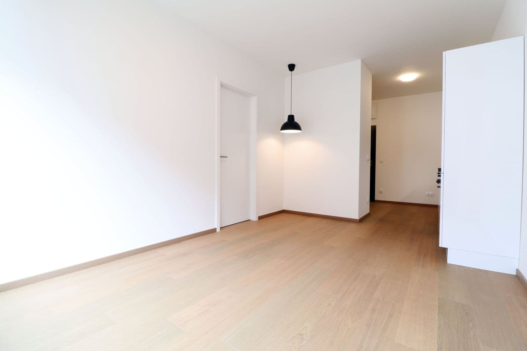 Prenájom bytu 2-izbový 43 m², V háji, Praha, Praha Prenájom bytu 2-izbový 43 m², V háji, Praha, Praha