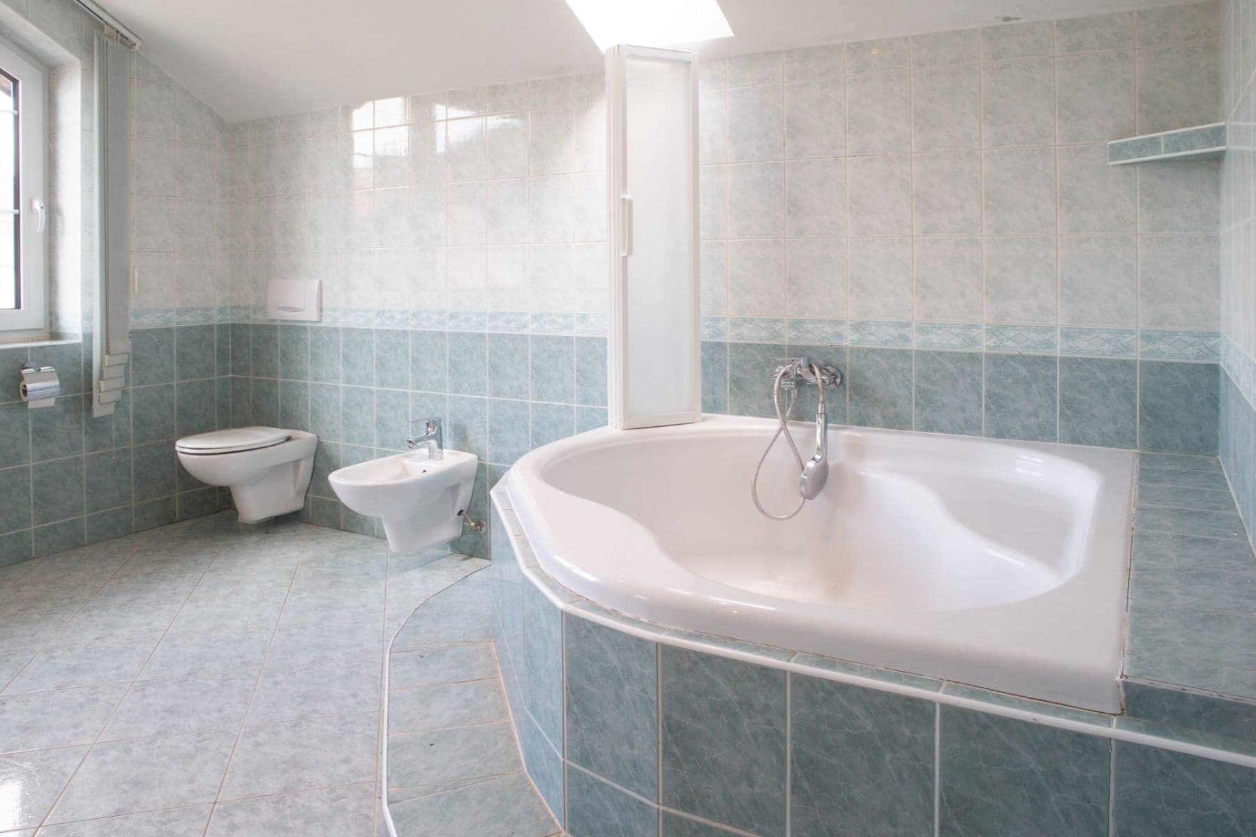 Predaj domu 240 m², pozemek 745 m², Dolní, Hradec Králové, Královéhradecký kraj Predaj domu 240 m², pozemek 745 m², Dolní, Hradec Králové, Královéhradecký kraj