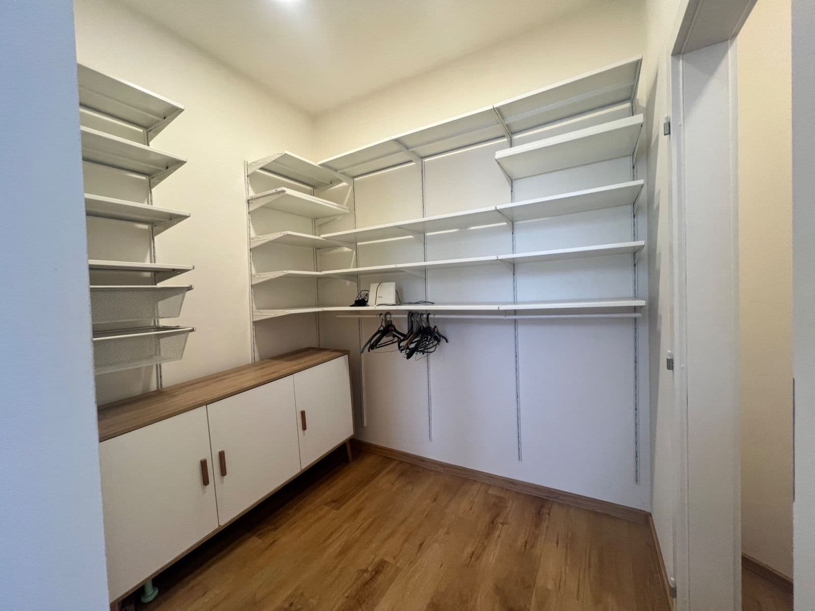 Prenájom bytu 2-izbový 47 m², Holečkova, Praha, Praha Prenájom bytu 2-izbový 47 m², Holečkova, Praha, Praha