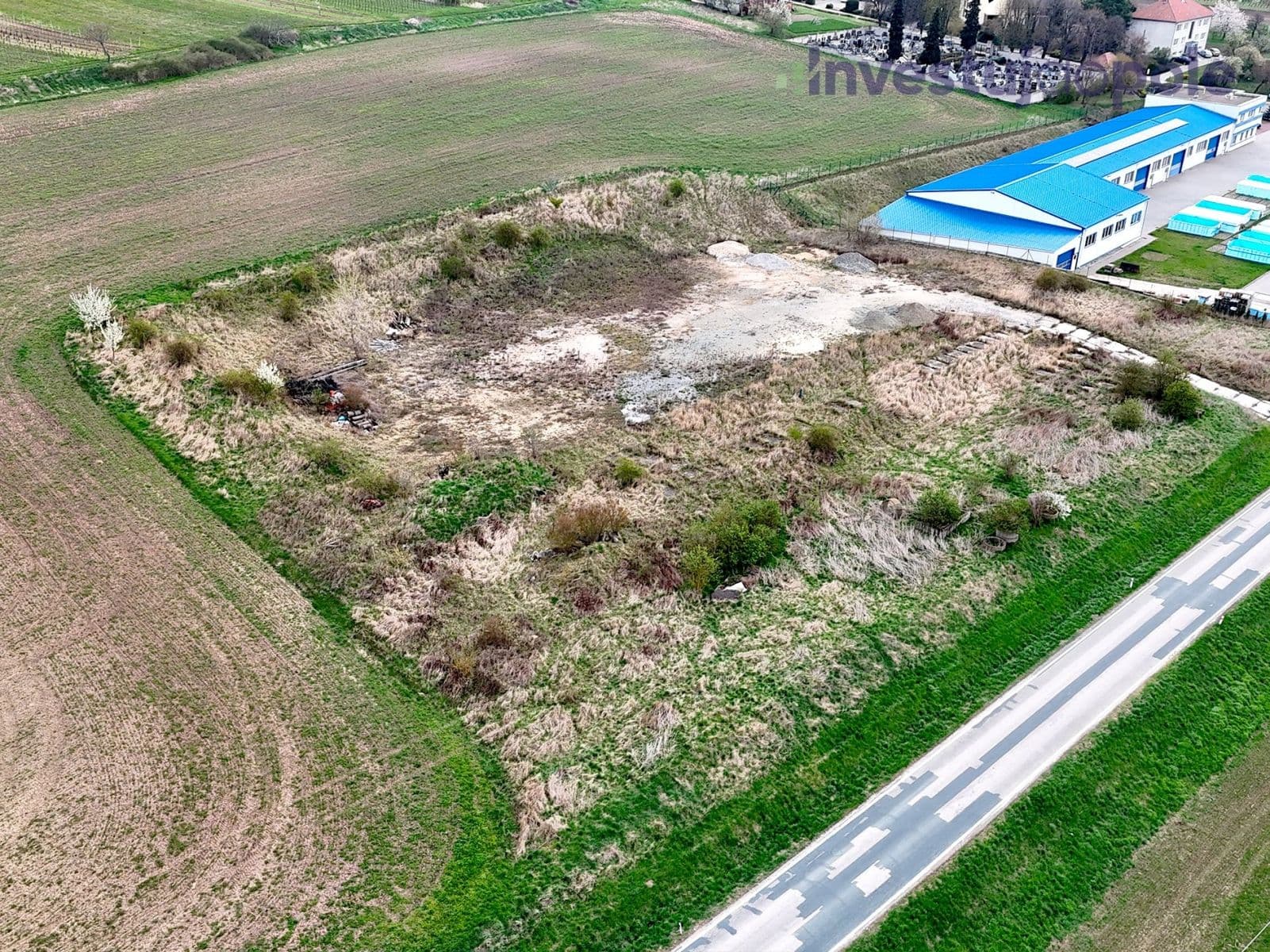 Predaj pozemku 18.090 m², Starý Poddvorov, Jihomoravský kraj Predaj pozemku 18.090 m², Starý Poddvorov, Jihomoravský kraj