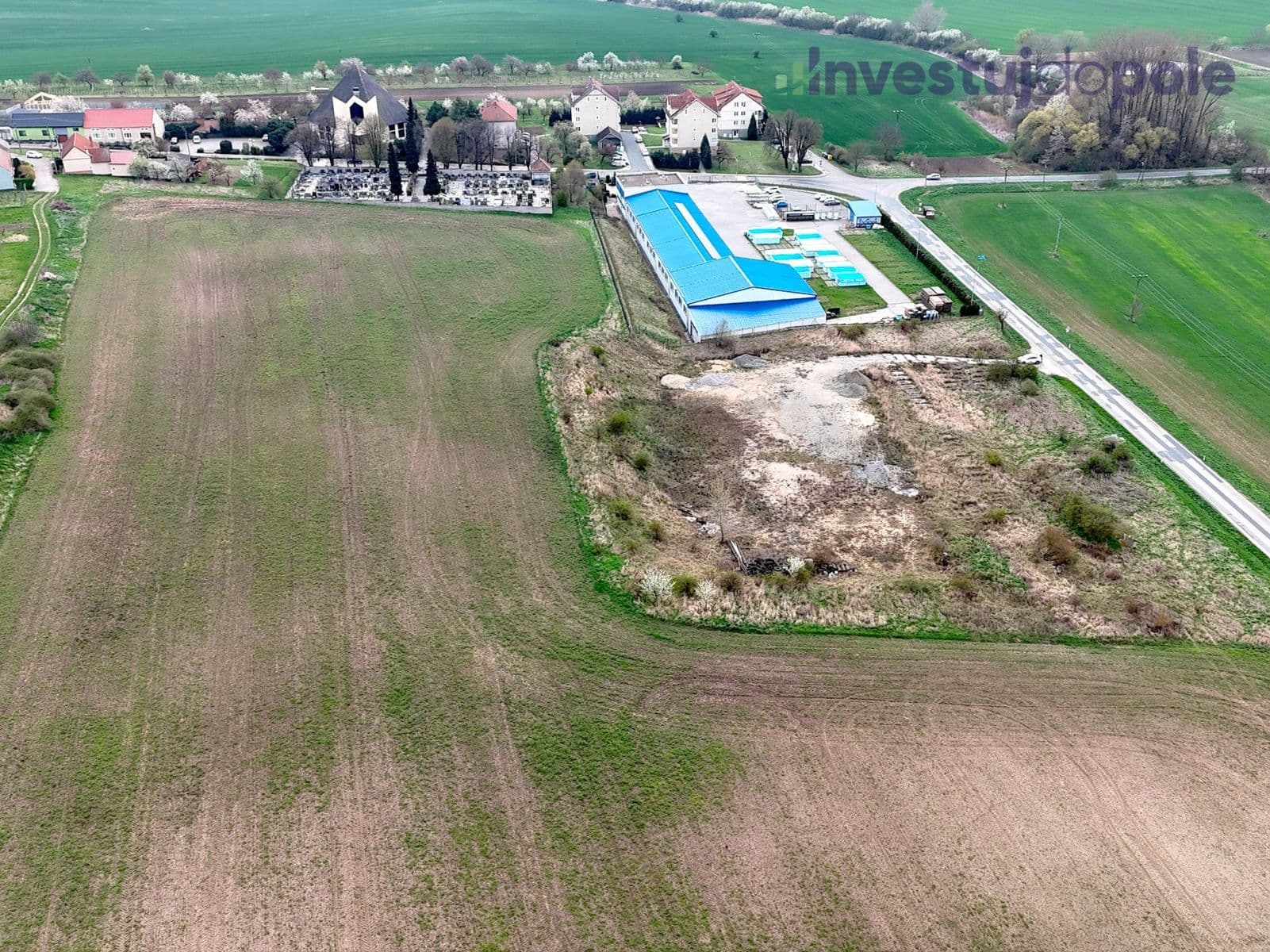 Predaj pozemku 18.090 m², Starý Poddvorov, Jihomoravský kraj Predaj pozemku 18.090 m², Starý Poddvorov, Jihomoravský kraj