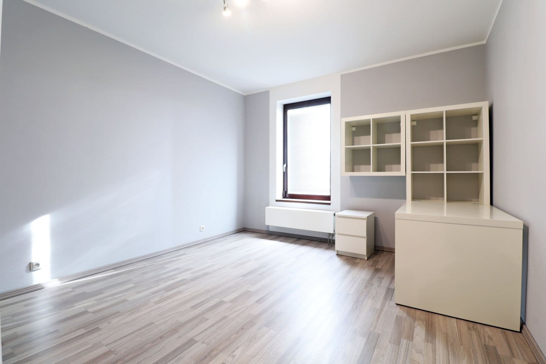 Prenájom bytu 2-izbový 55 m², Dragounská, Praha, Praha Prenájom bytu 2-izbový 55 m², Dragounská, Praha, Praha