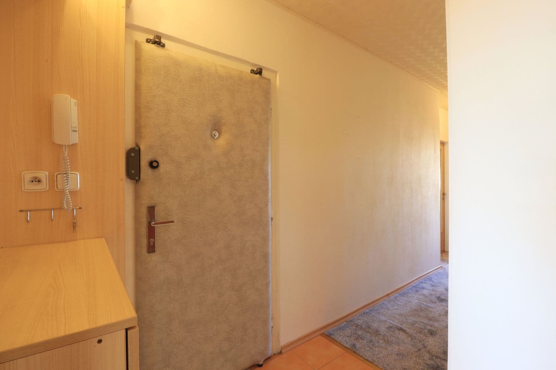 Prenájom bytu 3-izbový 73 m², Nevanova, Praha, Praha Prenájom bytu 3-izbový 73 m², Nevanova, Praha, Praha