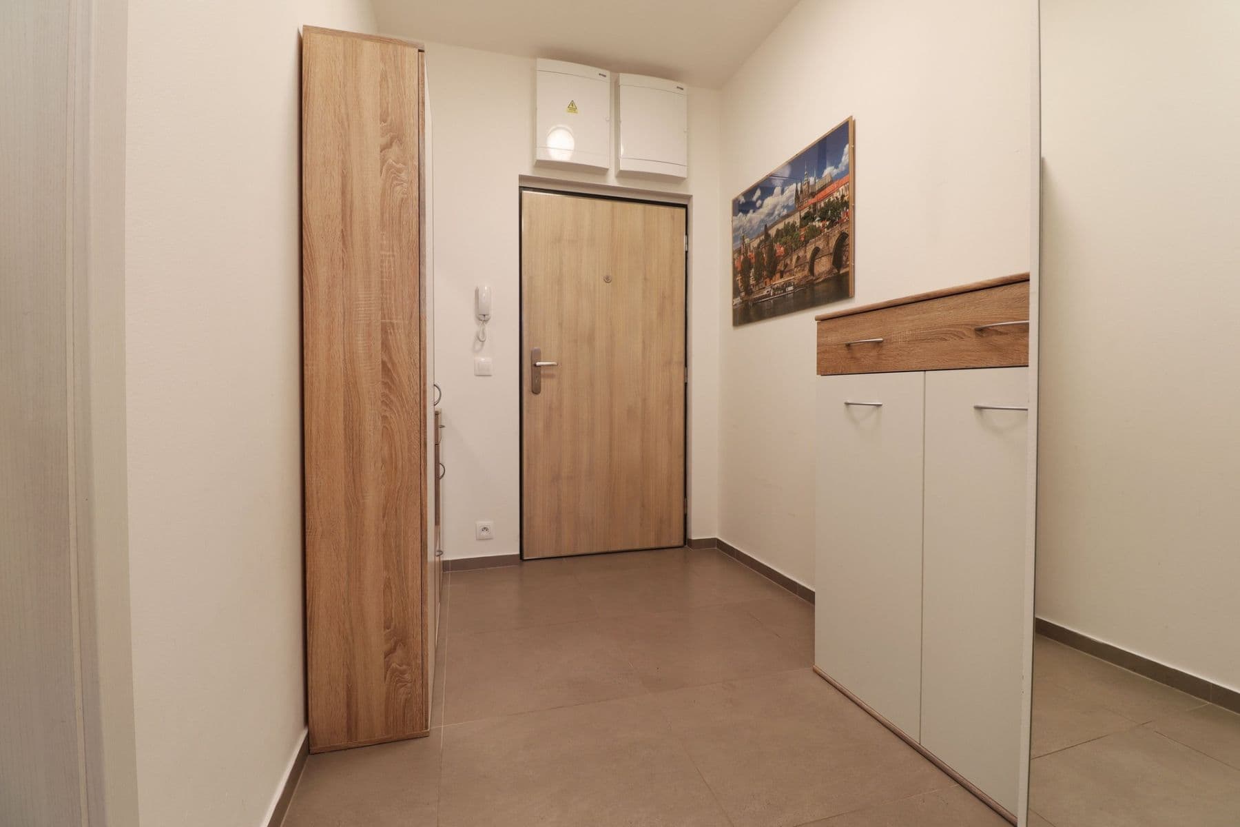 Prenájom bytu 2-izbový 49 m², Waltariho, Praha, Praha Prenájom bytu 2-izbový 49 m², Waltariho, Praha, Praha