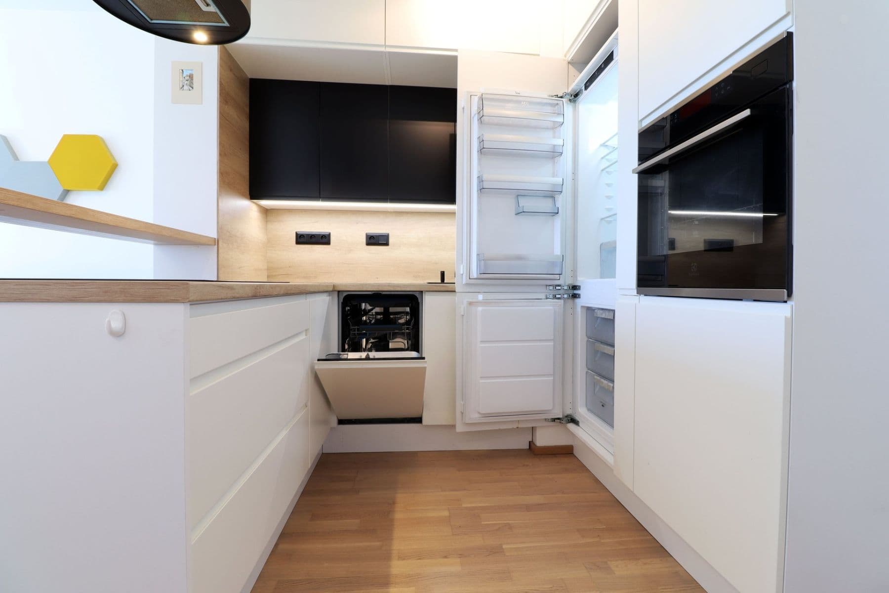 Prenájom bytu 2-izbový 49 m², Waltariho, Praha, Praha Prenájom bytu 2-izbový 49 m², Waltariho, Praha, Praha