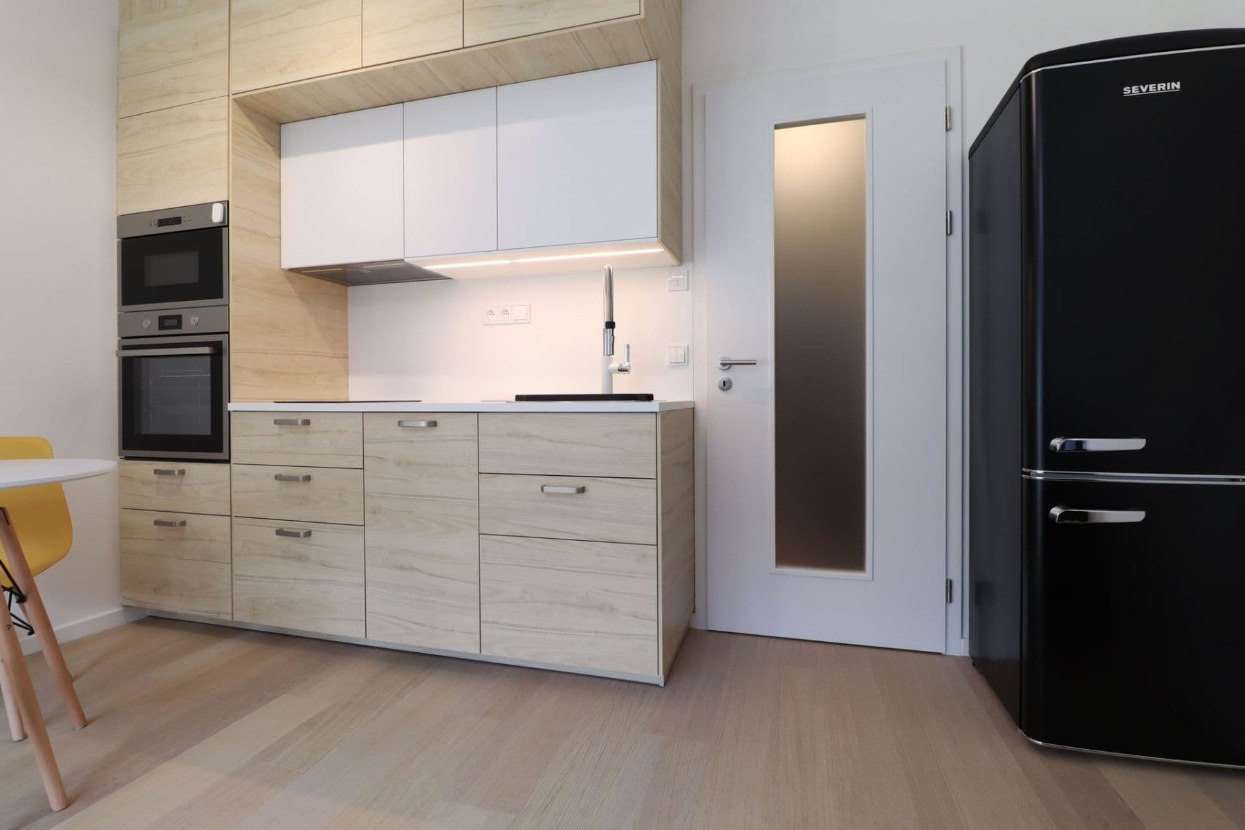 Prenájom bytu 1-izbový 28 m², V háji, Praha, Praha Prenájom bytu 1-izbový 28 m², V háji, Praha, Praha