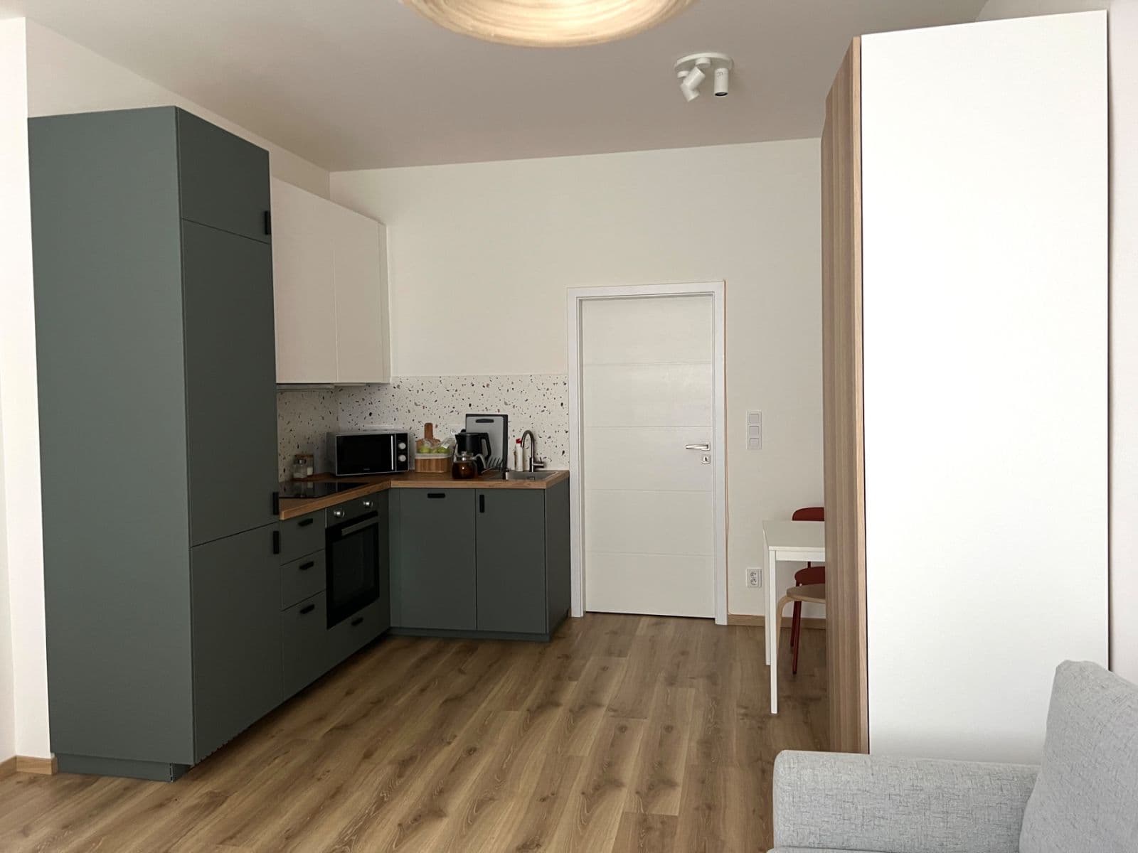 Prenájom bytu 1-izbový 32 m², Na Zámyšli, Praha, Praha Prenájom bytu 1-izbový 32 m², Na Zámyšli, Praha, Praha