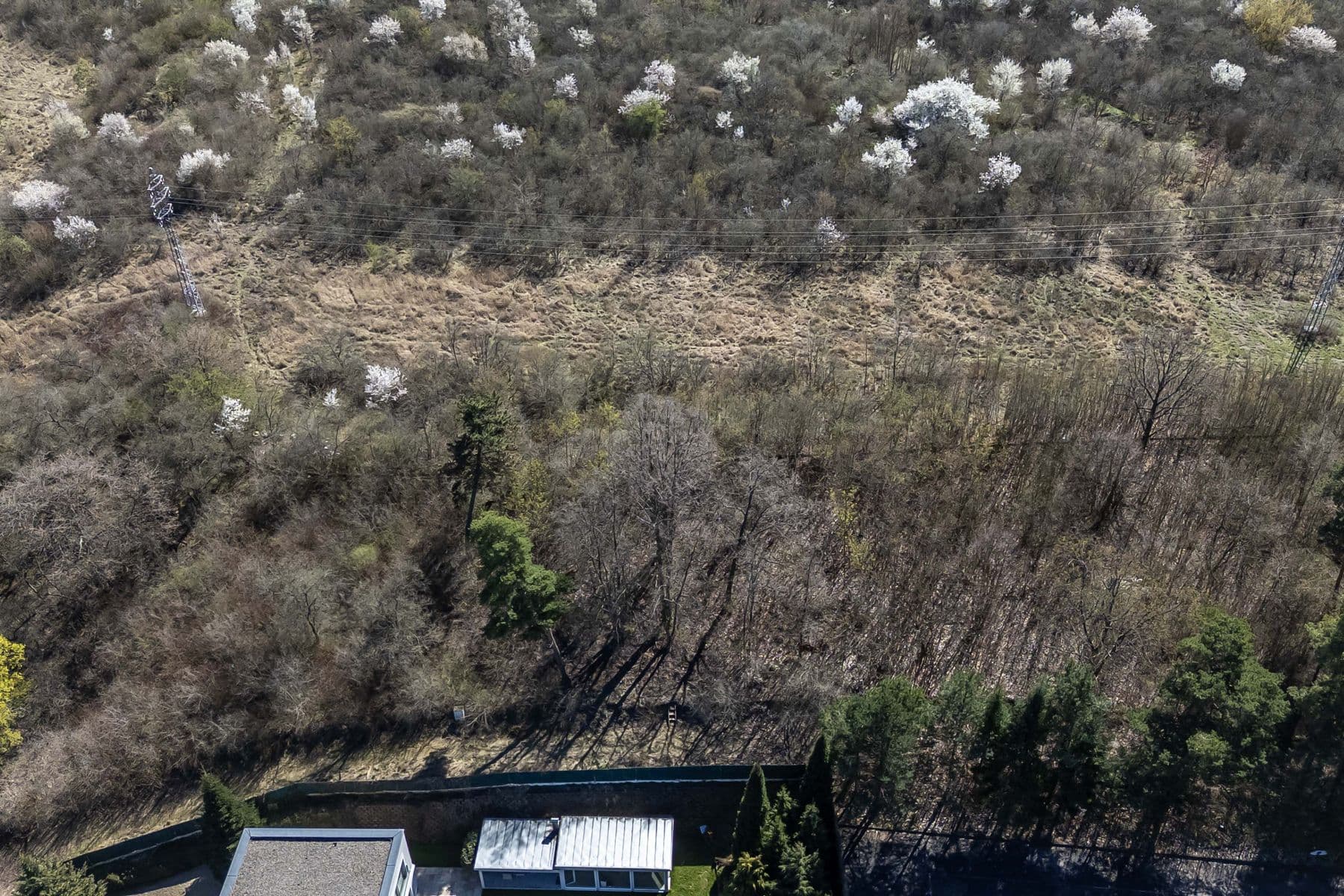 Predaj pozemku 910 m², Pod Višňovkou, Statenice, Středočeský kraj Predaj pozemku 910 m², Pod Višňovkou, Statenice, Středočeský kraj