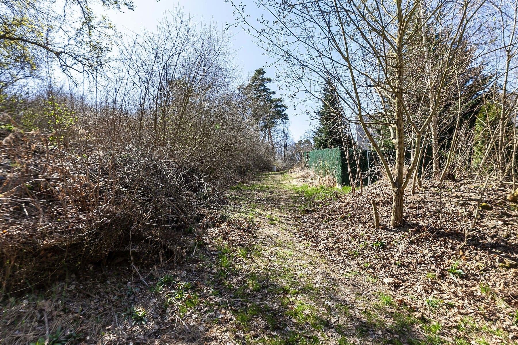 Predaj pozemku 910 m², Pod Višňovkou, Statenice, Středočeský kraj Predaj pozemku 910 m², Pod Višňovkou, Statenice, Středočeský kraj