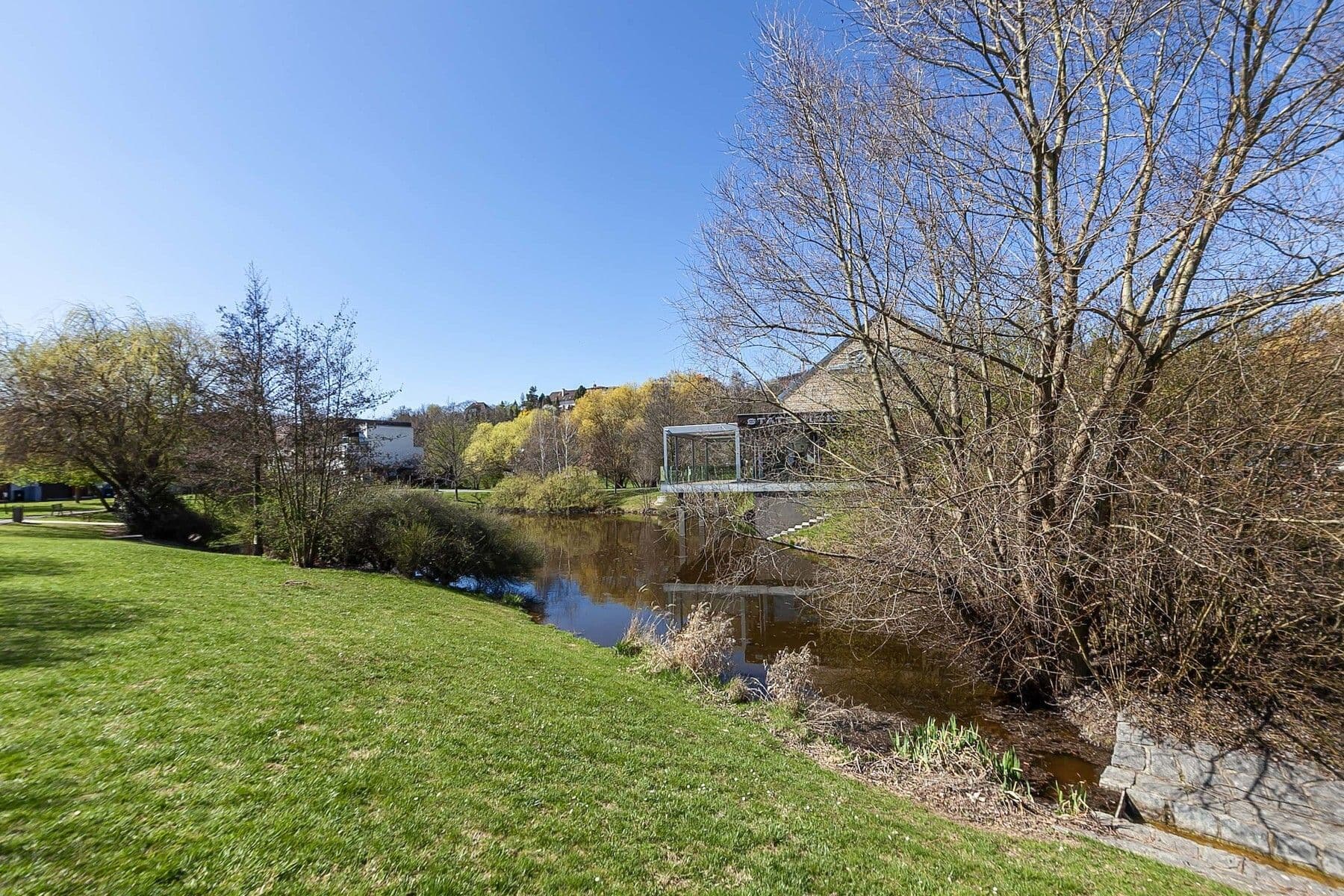 Predaj pozemku 910 m², Pod Višňovkou, Statenice, Středočeský kraj Predaj pozemku 910 m², Pod Višňovkou, Statenice, Středočeský kraj