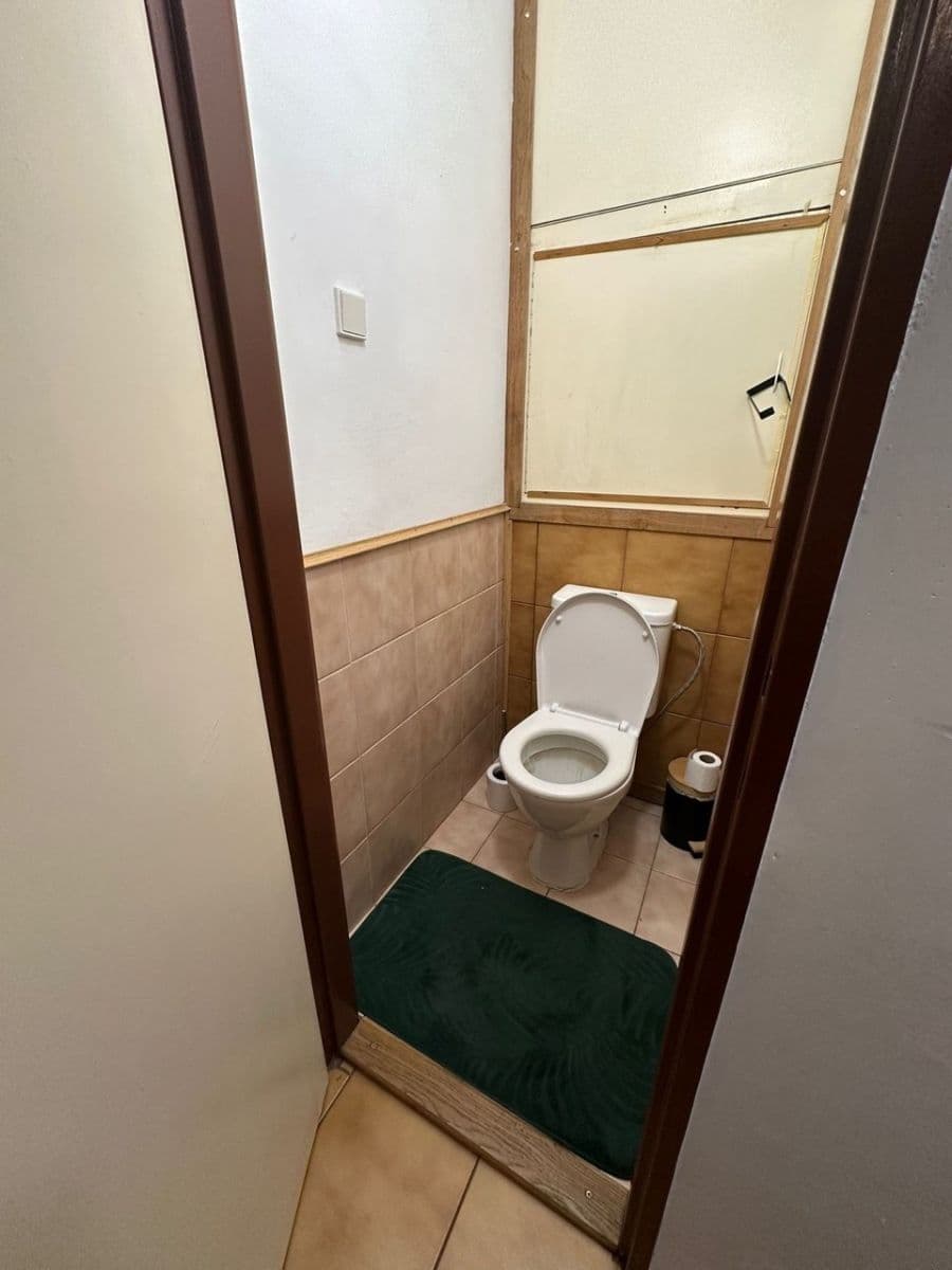 Prenájom bytu 2-izbový 53 m², Na Dědince, Praha, Praha Prenájom bytu 2-izbový 53 m², Na Dědince, Praha, Praha