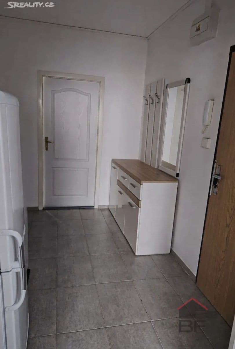 Prenájom bytu 2-izbový 42 m², Máchova, Stráž pod Ralskem, Liberecký kraj Prenájom bytu 2-izbový 42 m², Máchova, Stráž pod Ralskem, Liberecký kraj