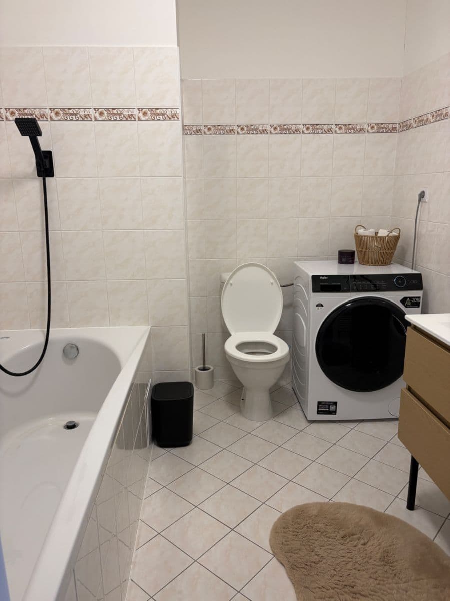 Predaj bytu 2-izbový 72 m², Za Školou, Velký Újezd, Olomoucký kraj Predaj bytu 2-izbový 72 m², Za Školou, Velký Újezd, Olomoucký kraj