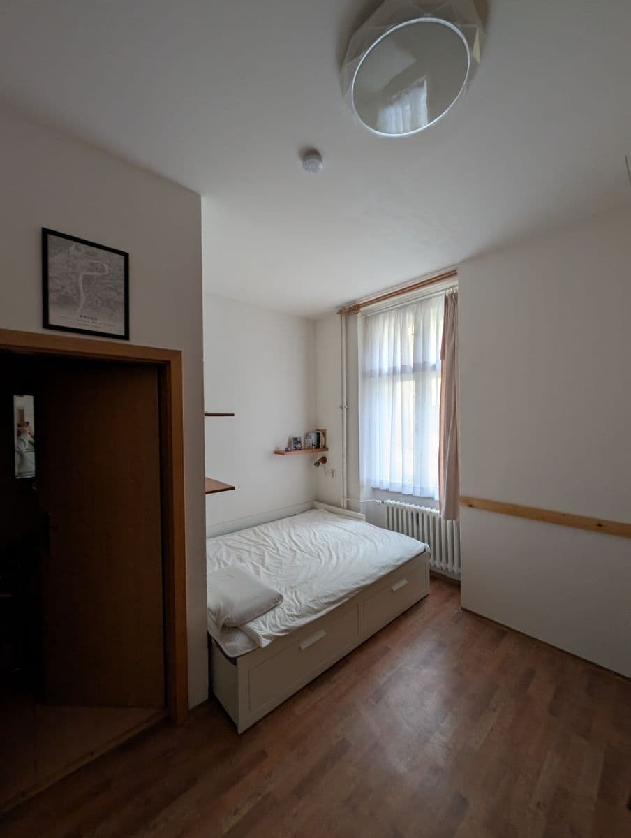 Prenájom bytu 16 m², Lublaňská, Praha, Praha Prenájom bytu 16 m², Lublaňská, Praha, Praha