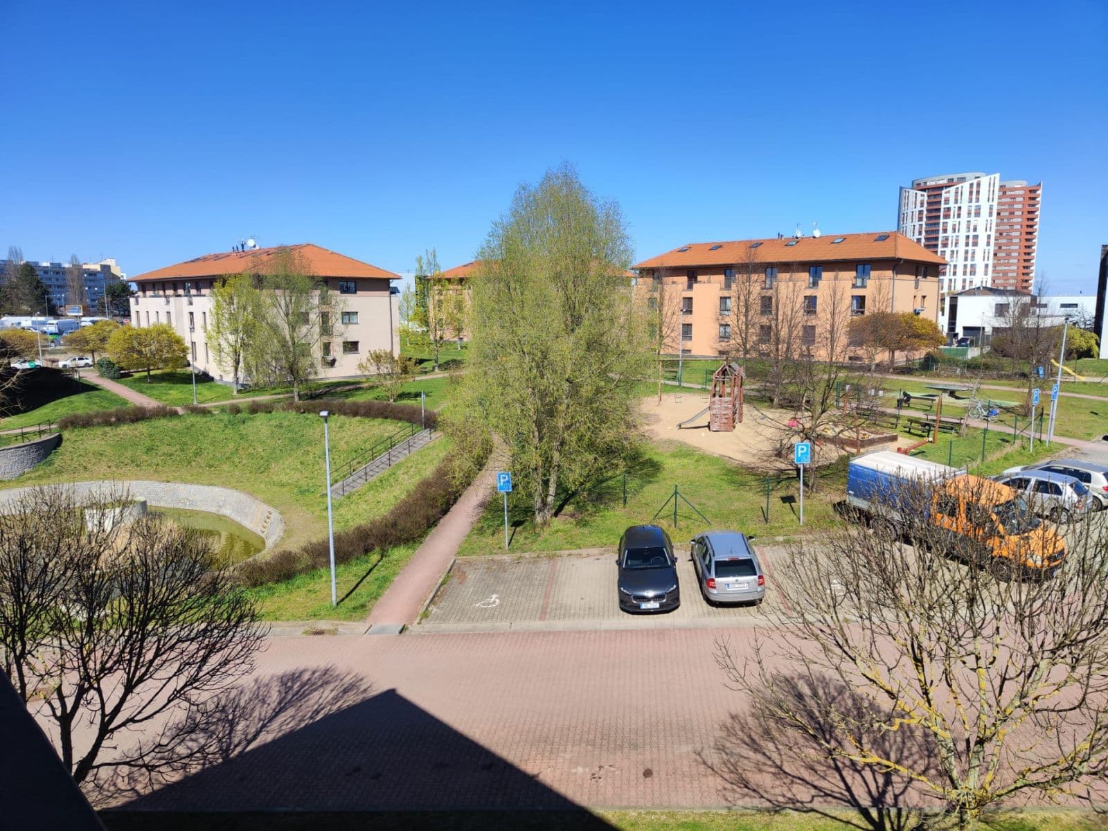 Prenájom bytu 1-izbový 40 m², Jaroslava Foglara, Praha, Praha Prenájom bytu 1-izbový 40 m², Jaroslava Foglara, Praha, Praha