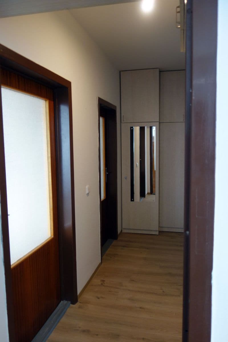 Prenájom bytu 2-izbový 57 m², Kubištova, Praha, Praha Prenájom bytu 2-izbový 57 m², Kubištova, Praha, Praha