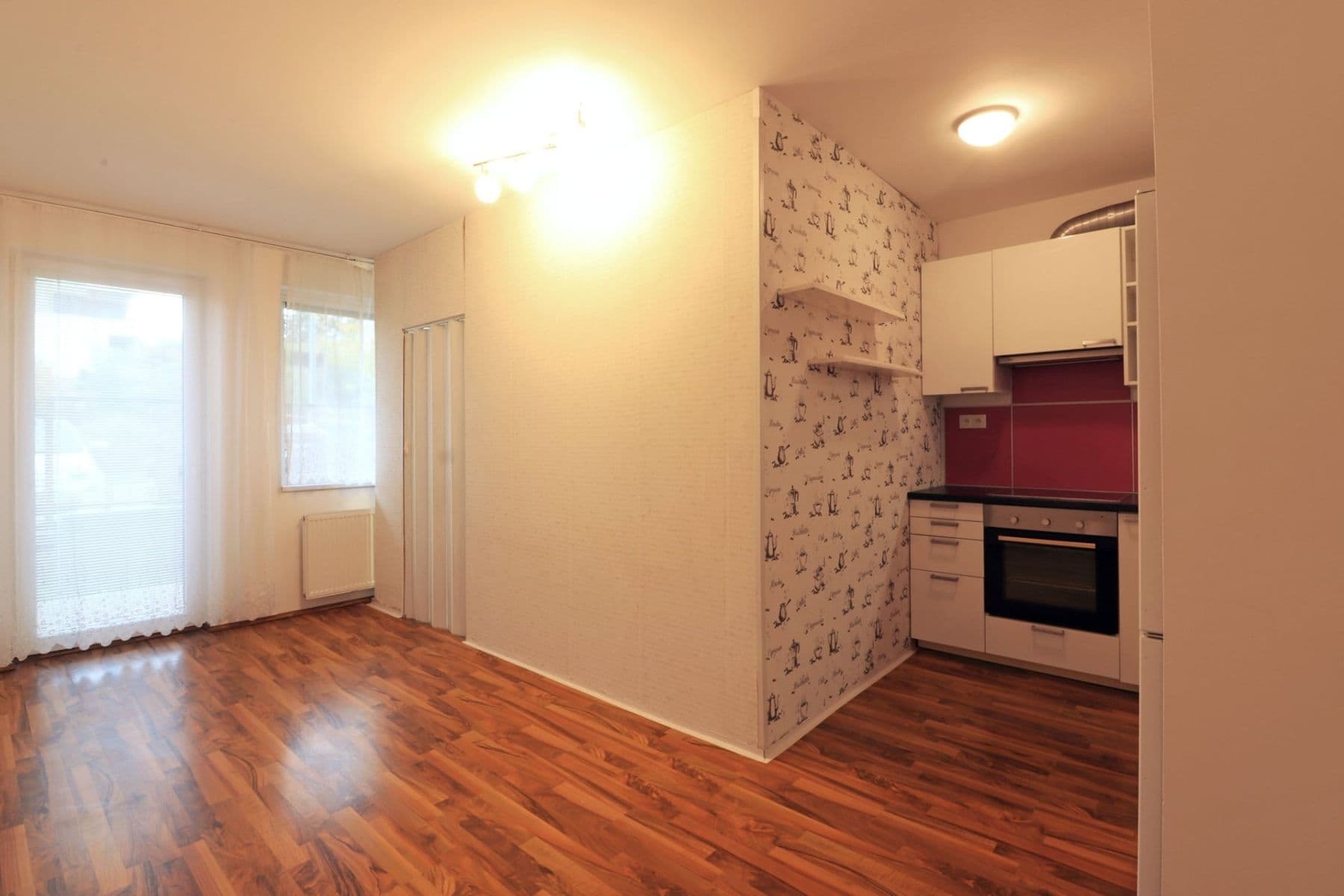 Prenájom bytu 1-izbový 36 m², Fikerova, Praha, Praha Prenájom bytu 1-izbový 36 m², Fikerova, Praha, Praha