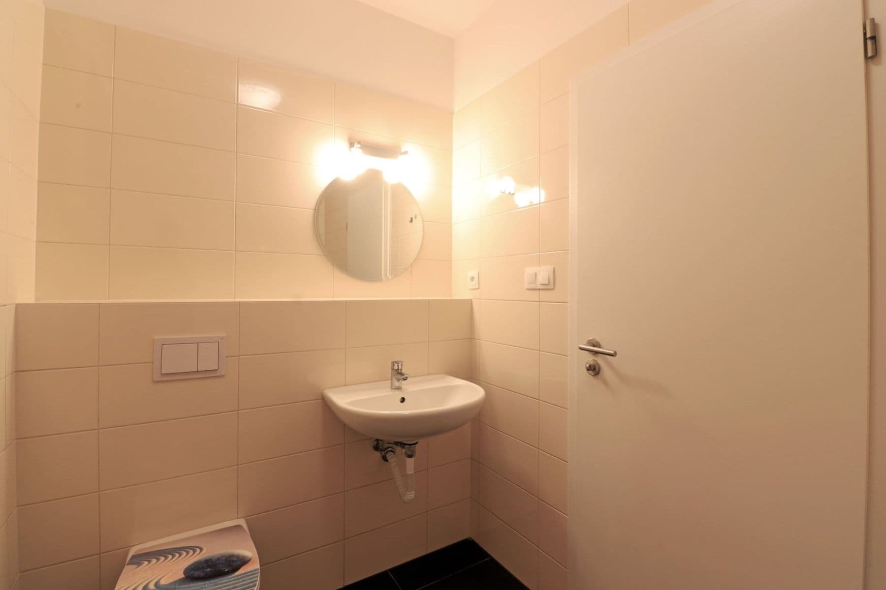 Prenájom bytu 1-izbový 36 m², Fikerova, Praha, Praha Prenájom bytu 1-izbový 36 m², Fikerova, Praha, Praha