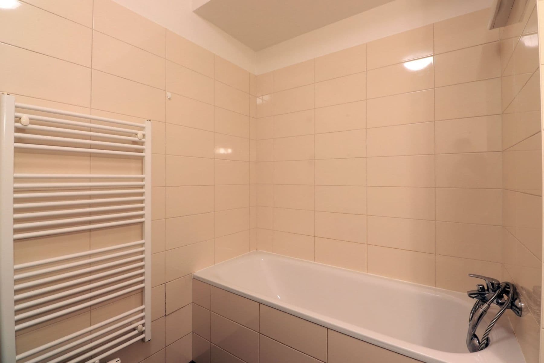 Prenájom bytu 1-izbový 36 m², Fikerova, Praha, Praha Prenájom bytu 1-izbový 36 m², Fikerova, Praha, Praha