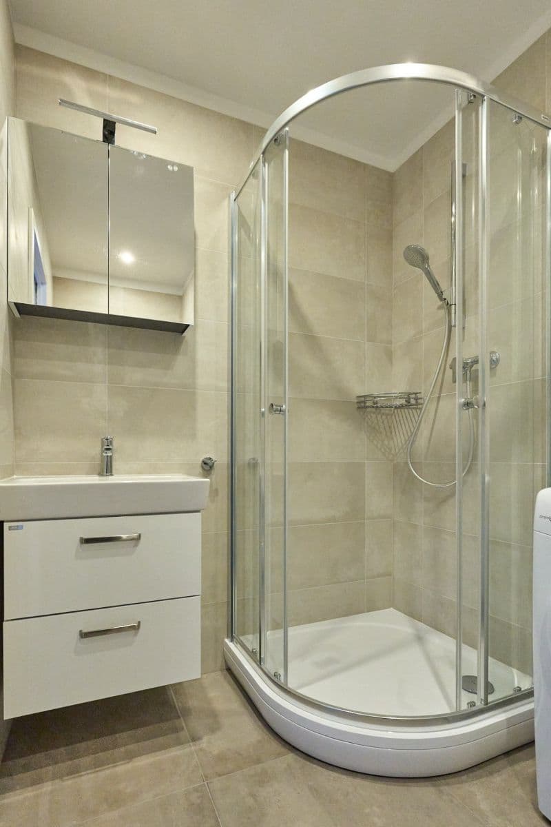 Prenájom bytu 2-izbový 65 m², Gdaňská, Praha, Praha Prenájom bytu 2-izbový 65 m², Gdaňská, Praha, Praha