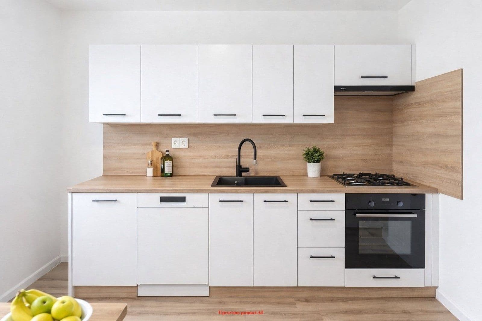 Prenájom bytu 3-izbový 76 m², Slovenská, Karviná, Moravskoslezský kraj Prenájom bytu 3-izbový 76 m², Slovenská, Karviná, Moravskoslezský kraj