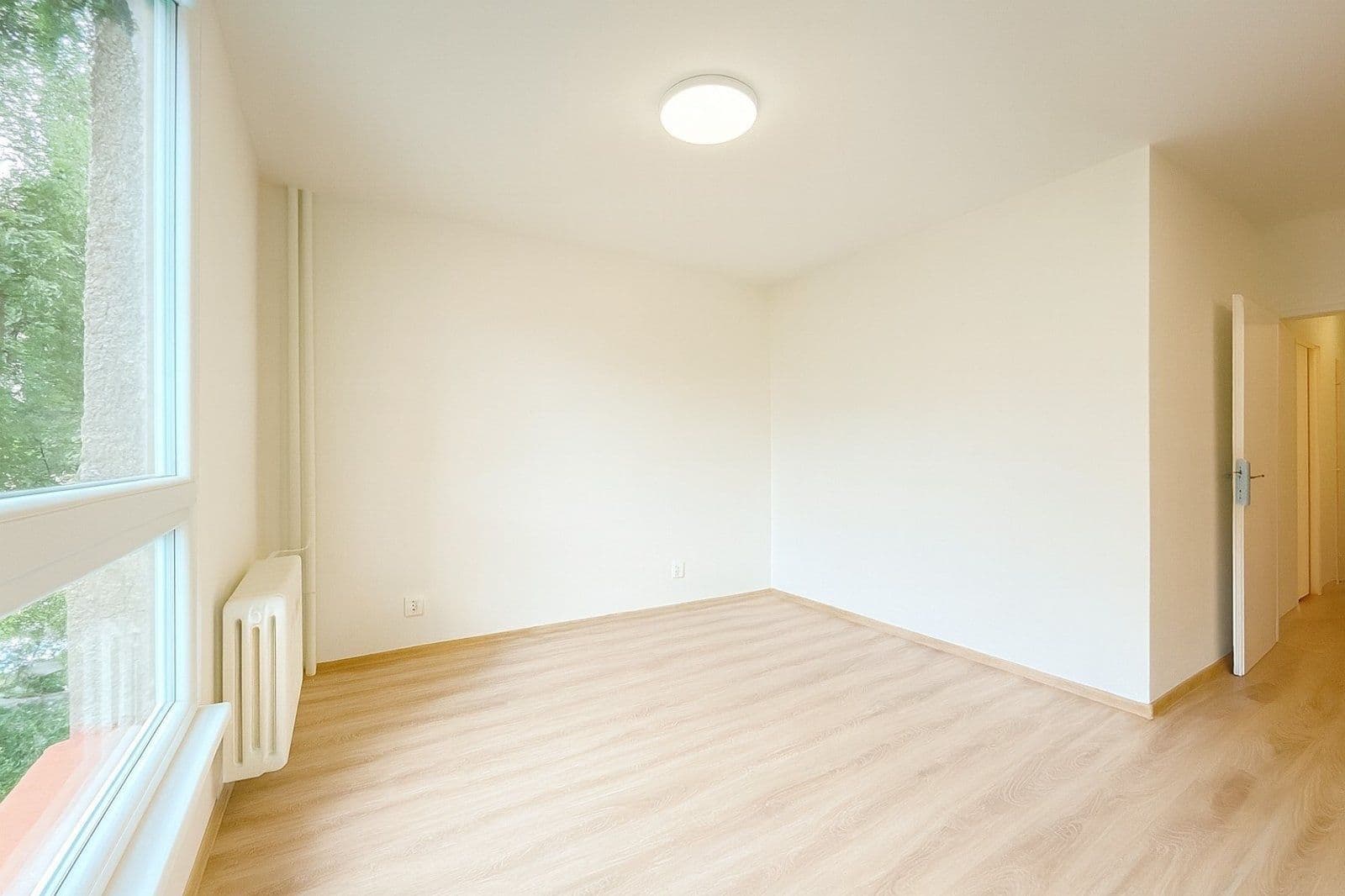 Prenájom bytu 1-izbový 38 m², Kosmonautů, Havířov, Moravskoslezský kraj Prenájom bytu 1-izbový 38 m², Kosmonautů, Havířov, Moravskoslezský kraj