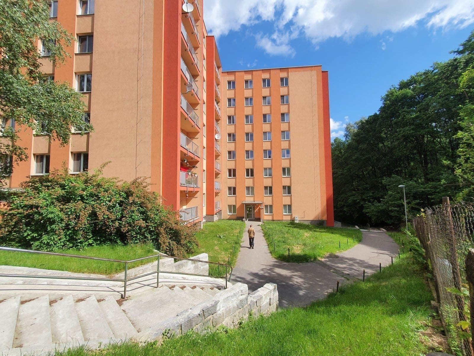 Prenájom bytu 3-izbový 66 m², Dlouhá třída, Havířov, Moravskoslezský kraj Prenájom bytu 3-izbový 66 m², Dlouhá třída, Havířov, Moravskoslezský kraj