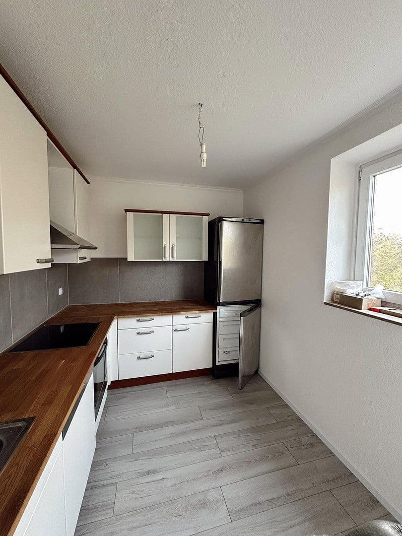 Prenájom bytu 3-izbový 74 m², Dasbacher Straße 26, Bremen, Brémy Prenájom bytu 3-izbový 74 m², Dasbacher Straße 26, Bremen, Brémy